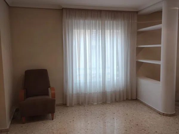 Piso en Calle de l'Alcalde Tàrrega, 30 b, Zona Plaza Illes Columbretes - Foto 4