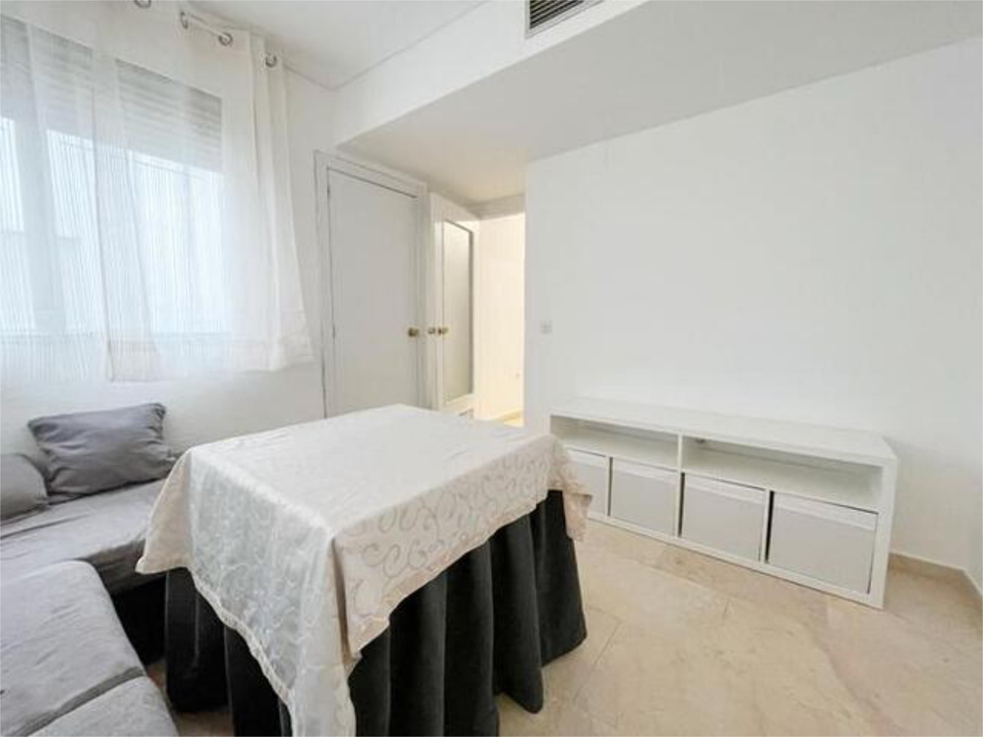 Piso en Medina Azahara - Foto 3