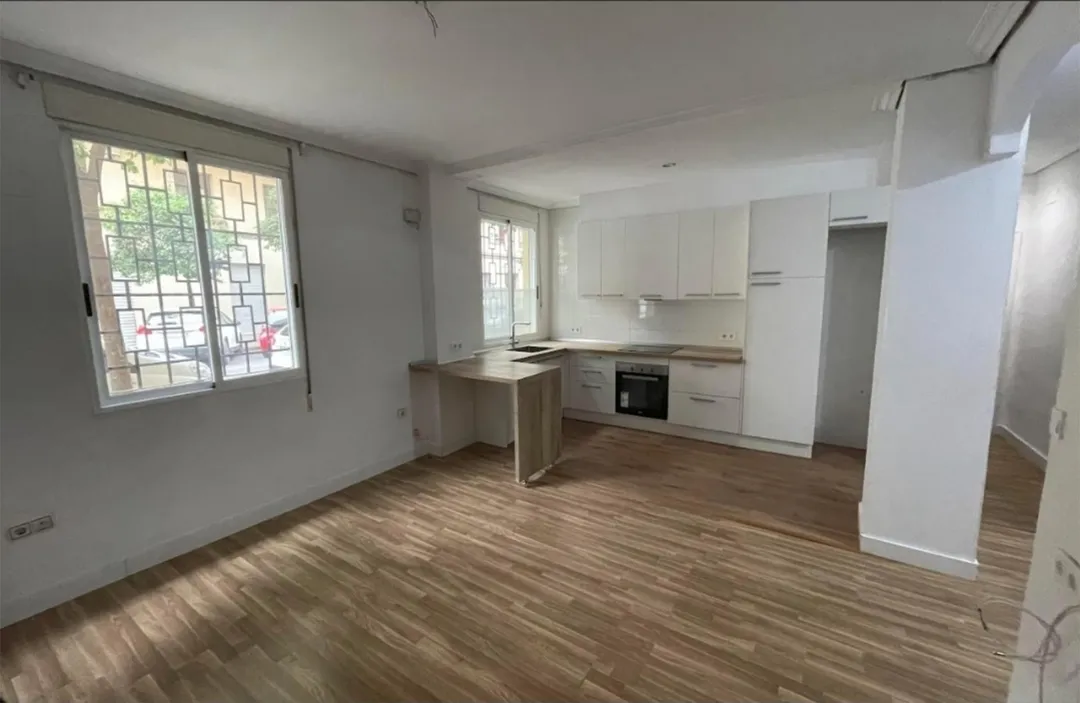 Piso en  Carrer de Xiva 42 - Foto 2