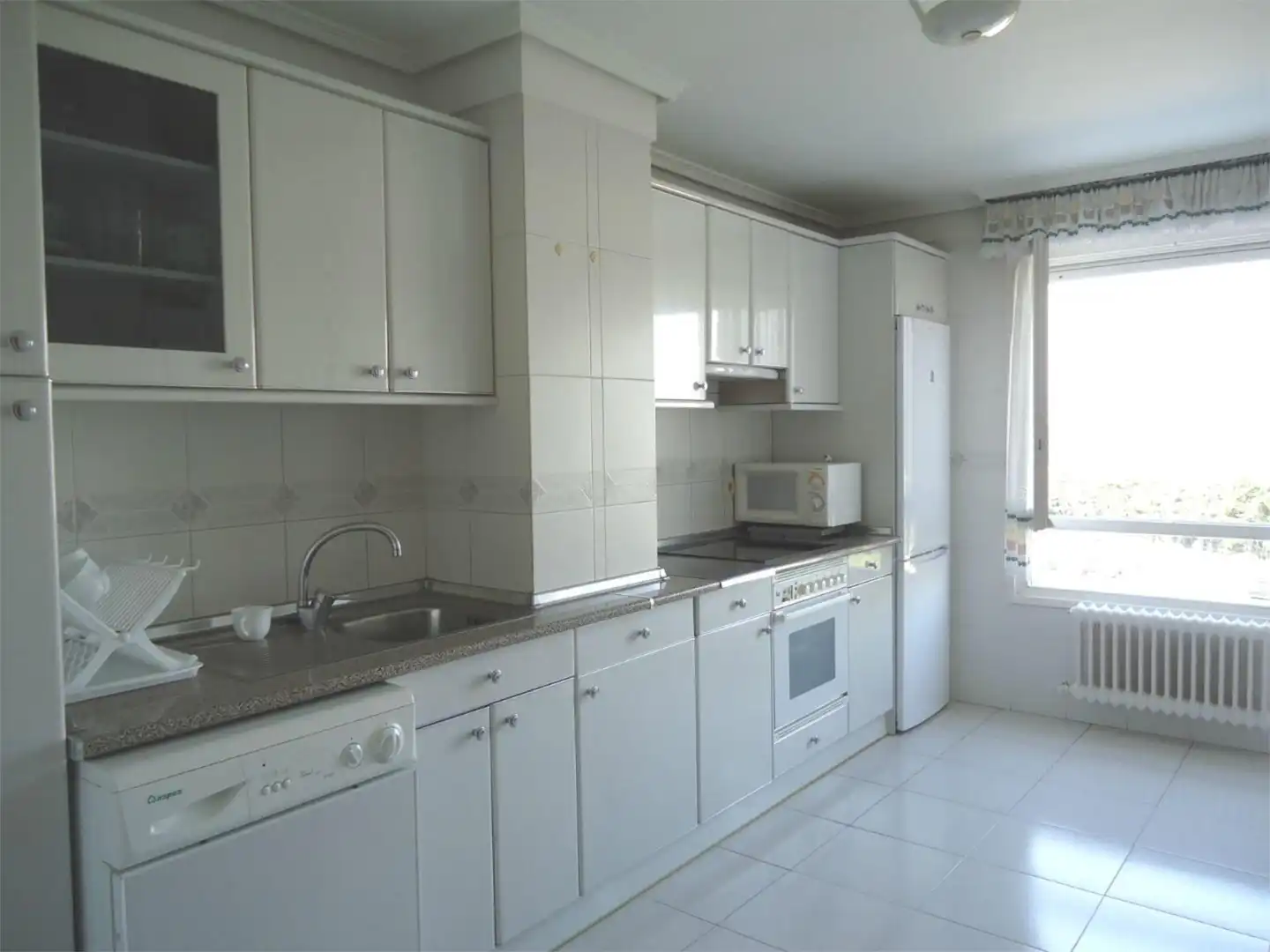 Piso en  Calle Benjamín de Tudela 37 - Foto 2