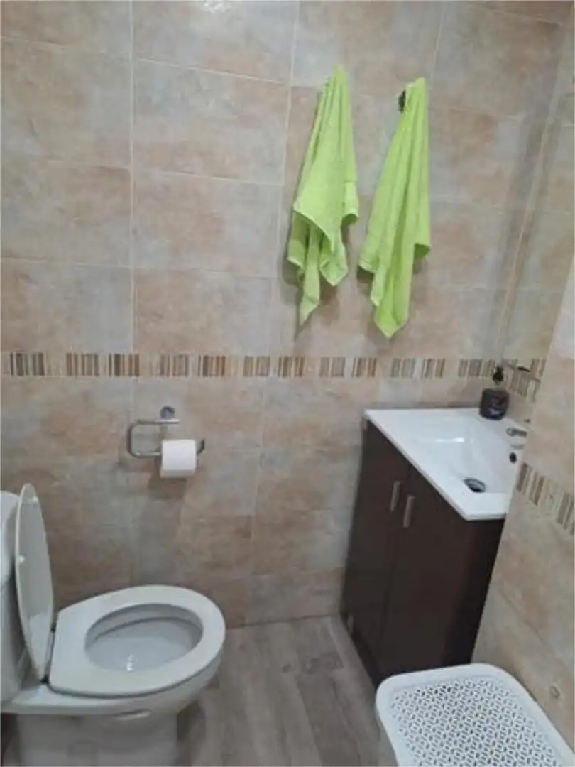 Piso en Rafael Alberti - Foto 9