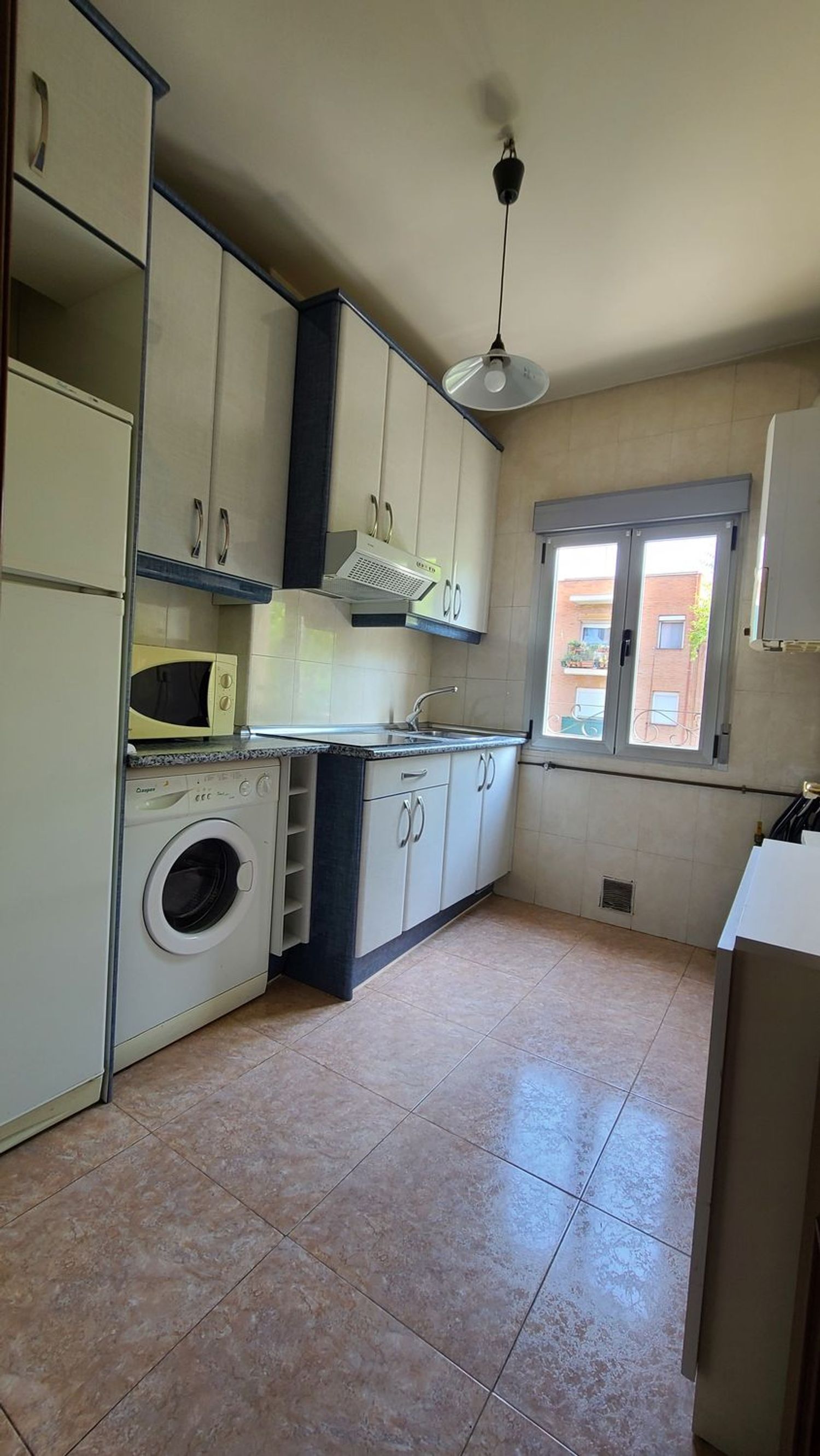 Piso en calle de Gutierre de Cetina, 10 - Foto 3