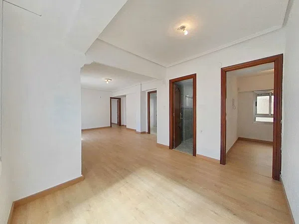 Piso en Barrio Fonteta de Sant Lluìs - Foto 6