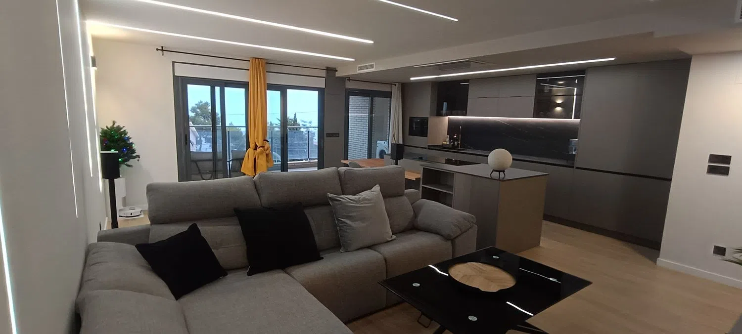 Piso en avenida Villajoyosa, 100 - Foto 1