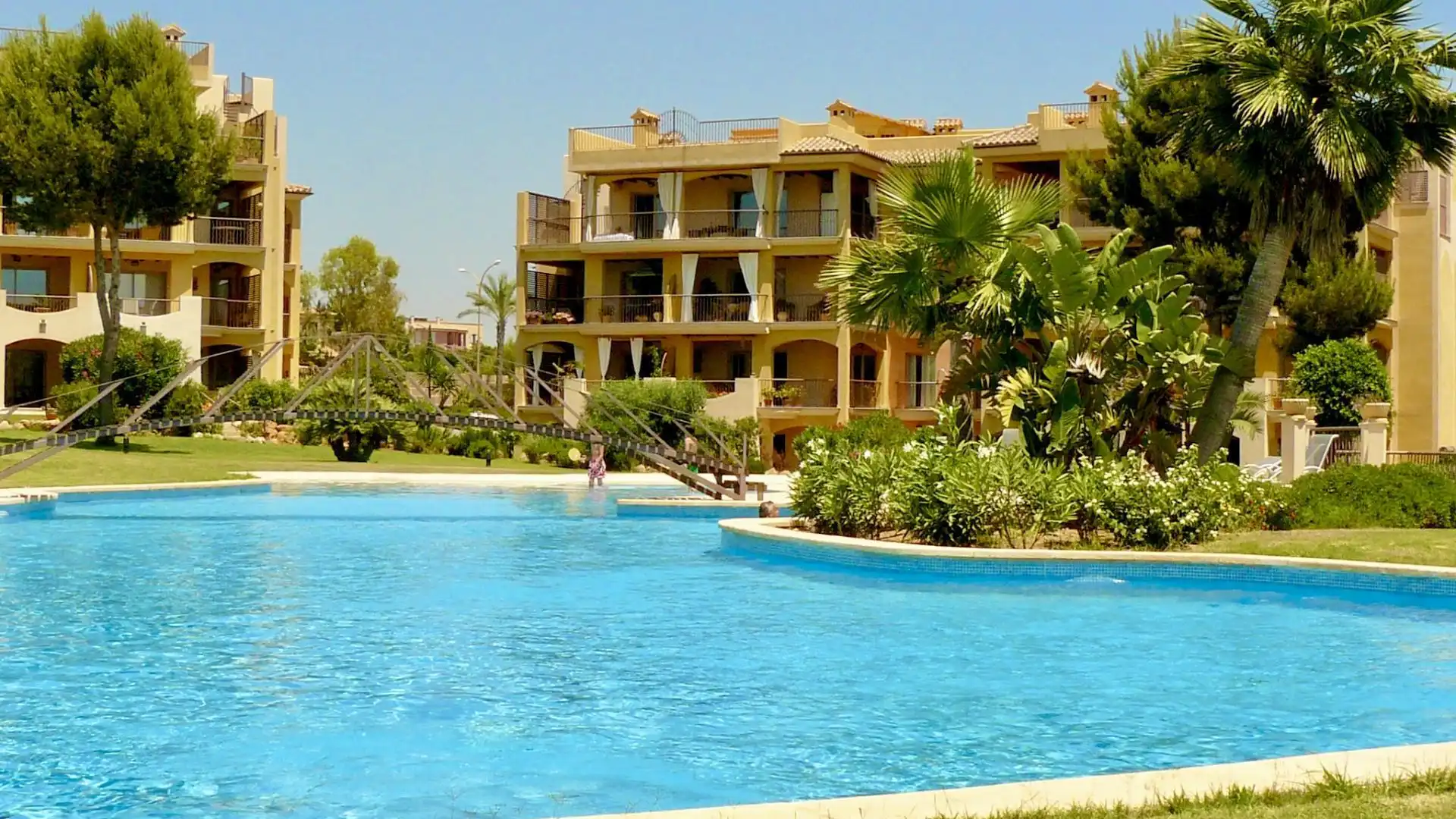 Apartamento en  Carrer de Rotterdam 1 - Foto 2