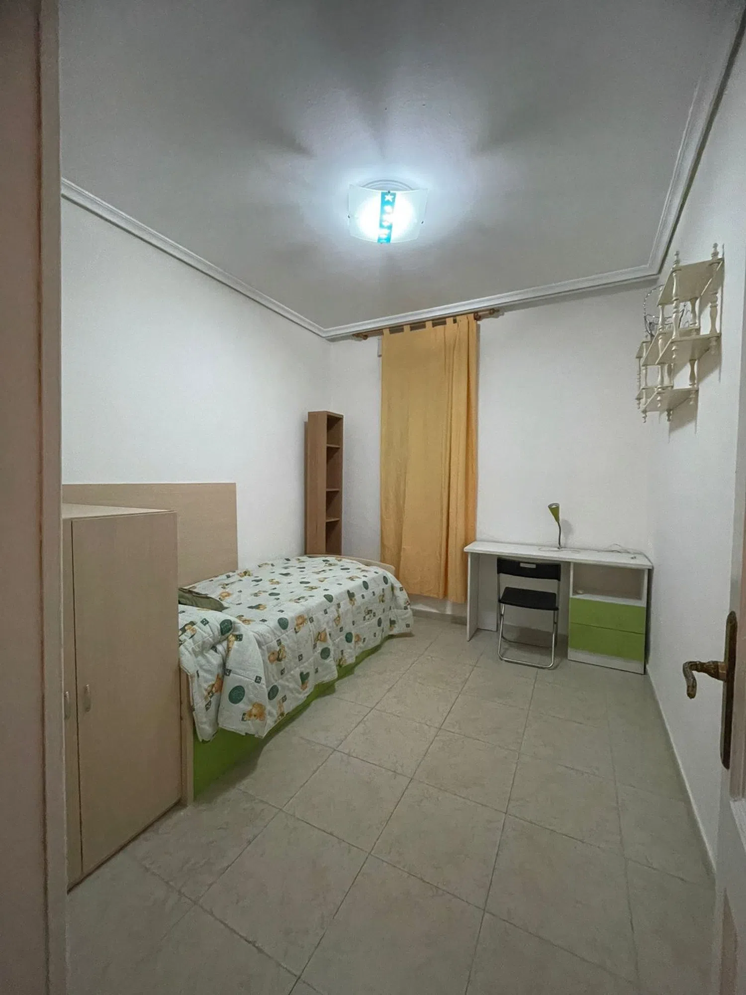 Piso en calle Cardenal Rodrigo de Castro, 29 - Foto 2
