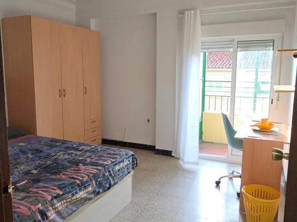 Piso en calle de Antonio Sangenis, 15 - Foto 2