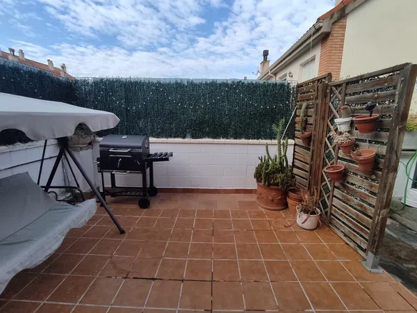 Chalet adosado en Calle Ramón y Cajal, 6 - Foto 3