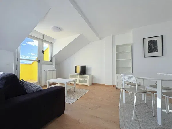 Ático en calle Picu Urriellu, 6