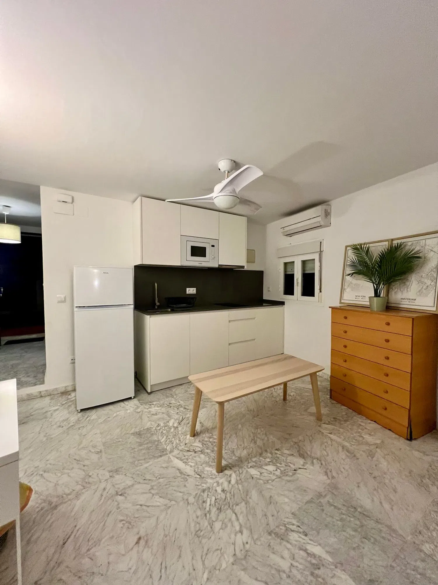 Estudio en calle Valle, 15 - Foto 1