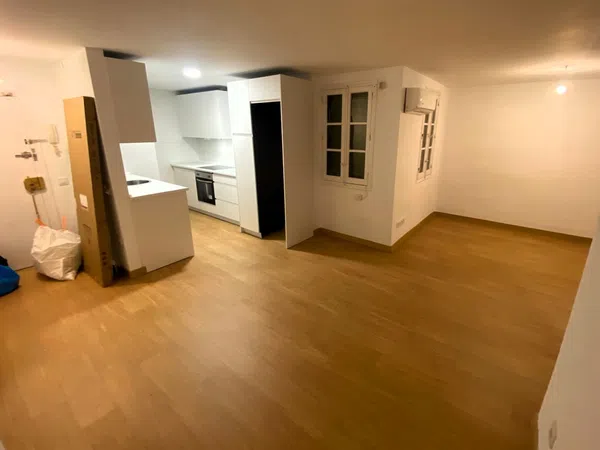 Piso en calle de Tomás Borrás, 11