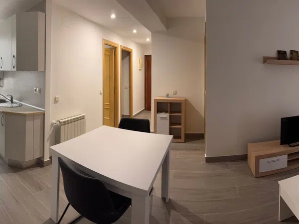 Piso en Calle Ferrocarril, 1, San Isidro - Los Almendros, San Isidro - Los Almendros - Foto 2