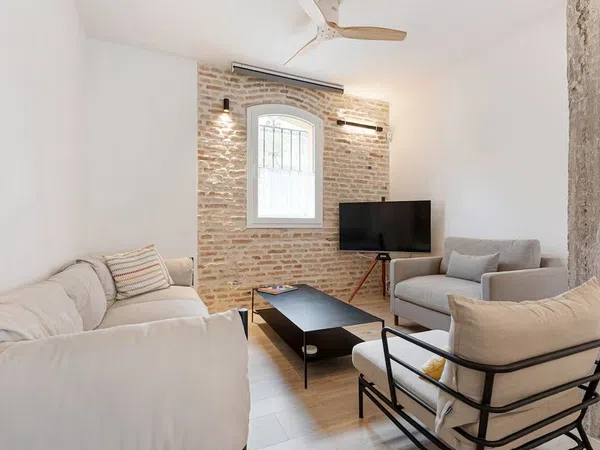 Piso en calle Jorge Guillén, 13