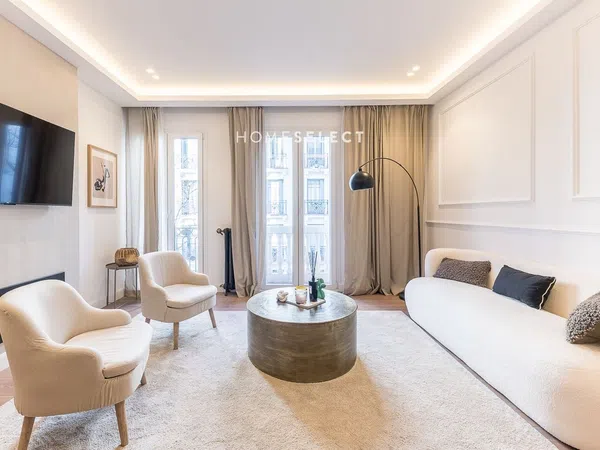 Piso en calle de Castelló