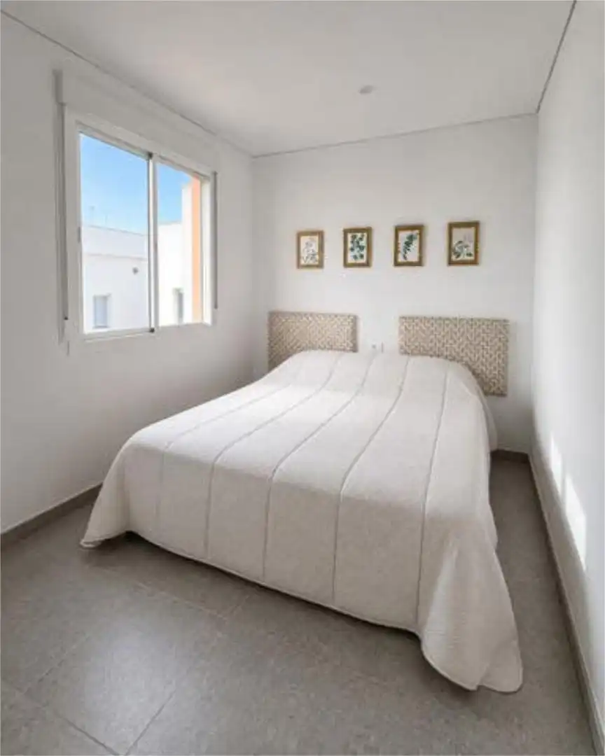 Apartamento en al lado de la farmacia - Foto 4