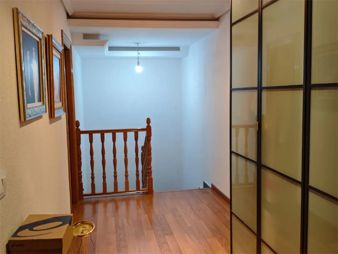 Casa adosada en  Calle Carrascos 18 - Foto 15