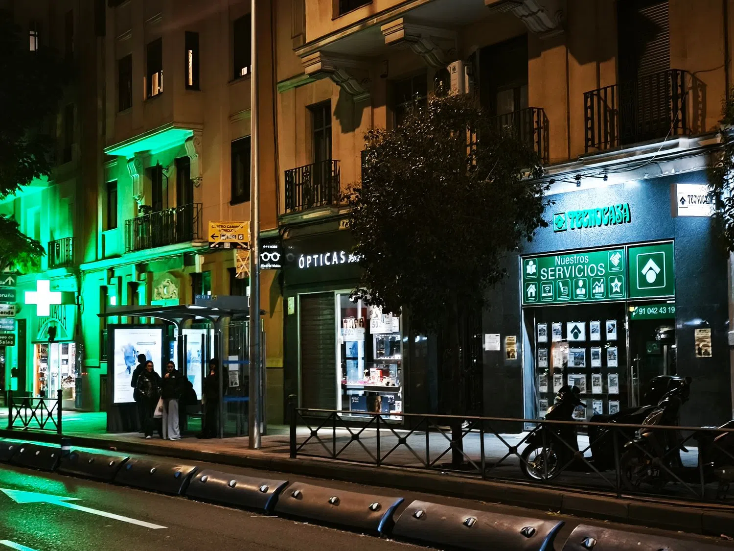 Piso en avenida de la reina victoria, 40 - Foto 13