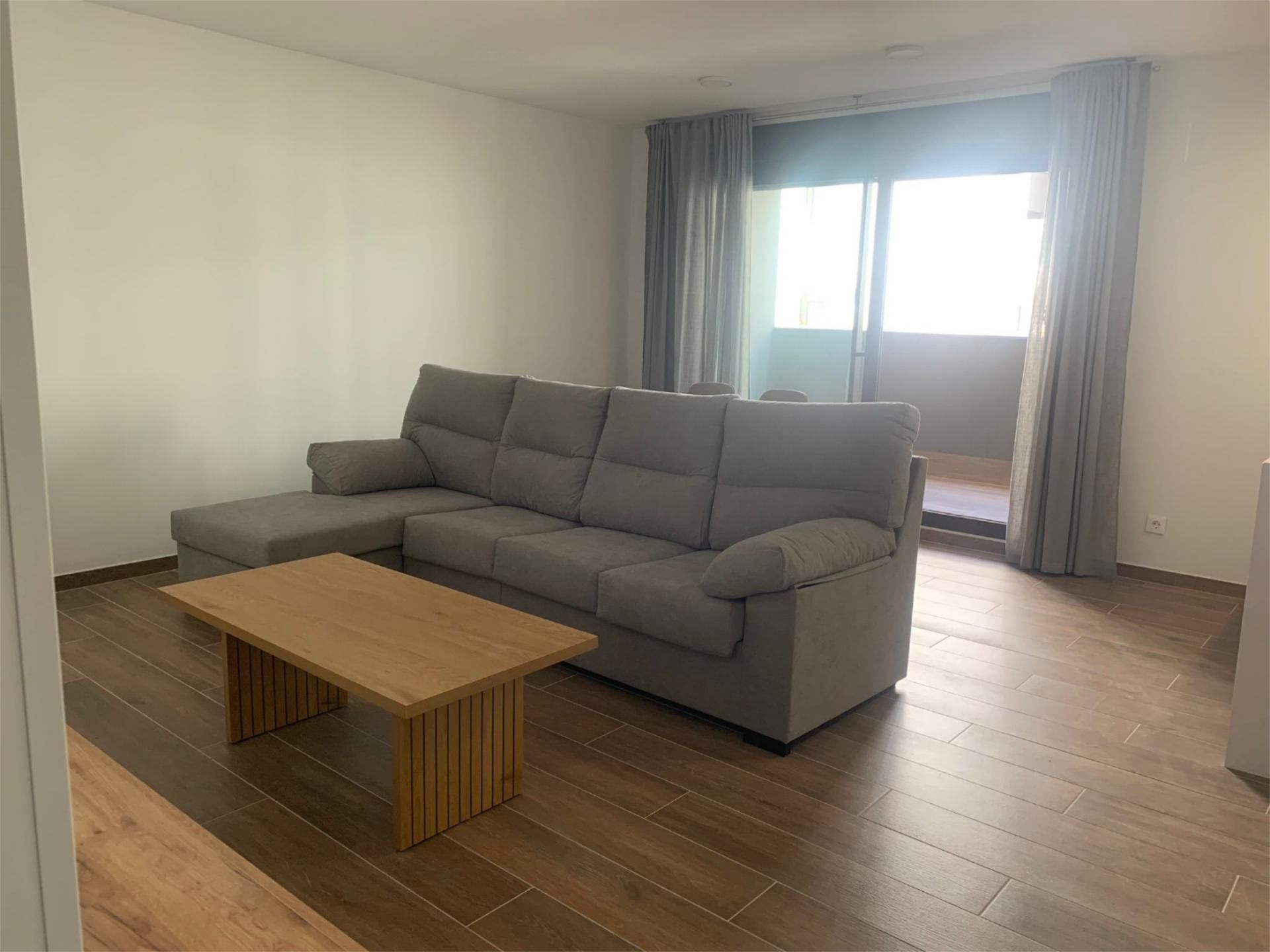 Piso en  Calle Bailarín José Espadero 11 - Foto 2