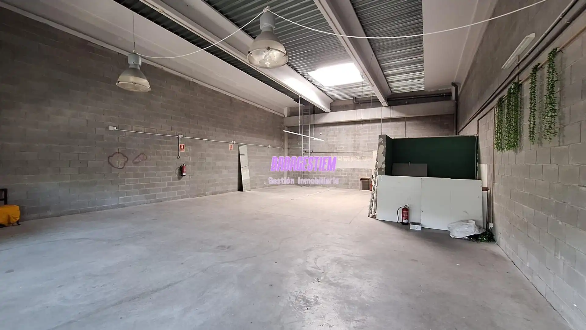 Local comercial en  Carrer ALEMANYA - Foto 4