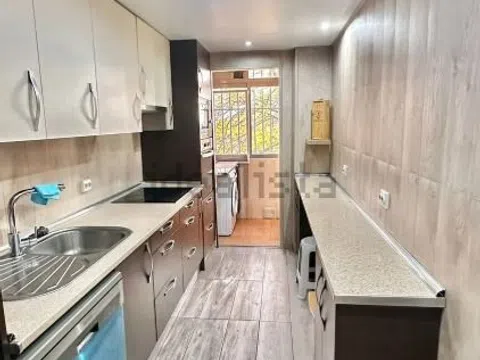 Piso en calle de Felip II, 189