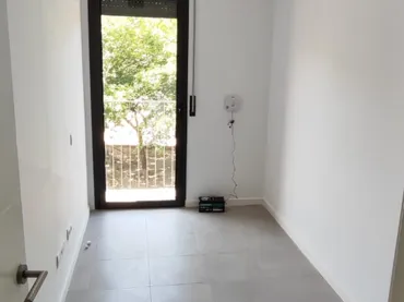 Piso en  Carrer de Granada - Foto 10