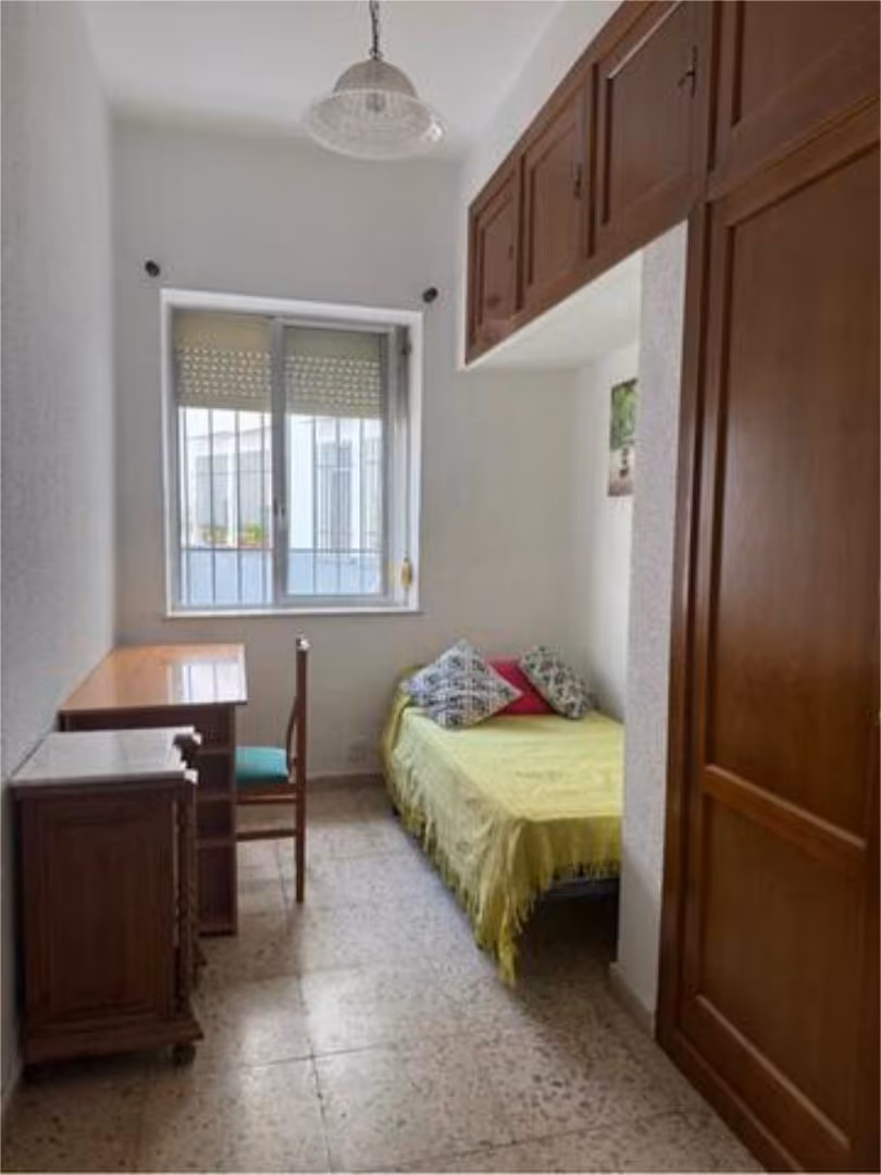 Piso en Ciudad Jardín - Foto 4