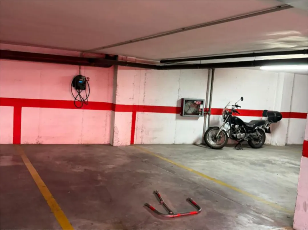 Piso en  Calle Pintor Almela Costa 6 - Foto 25