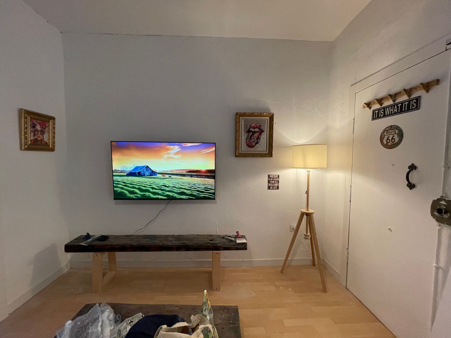 Piso en calle de Alejandro Saint Aubin, 3 - Foto 1