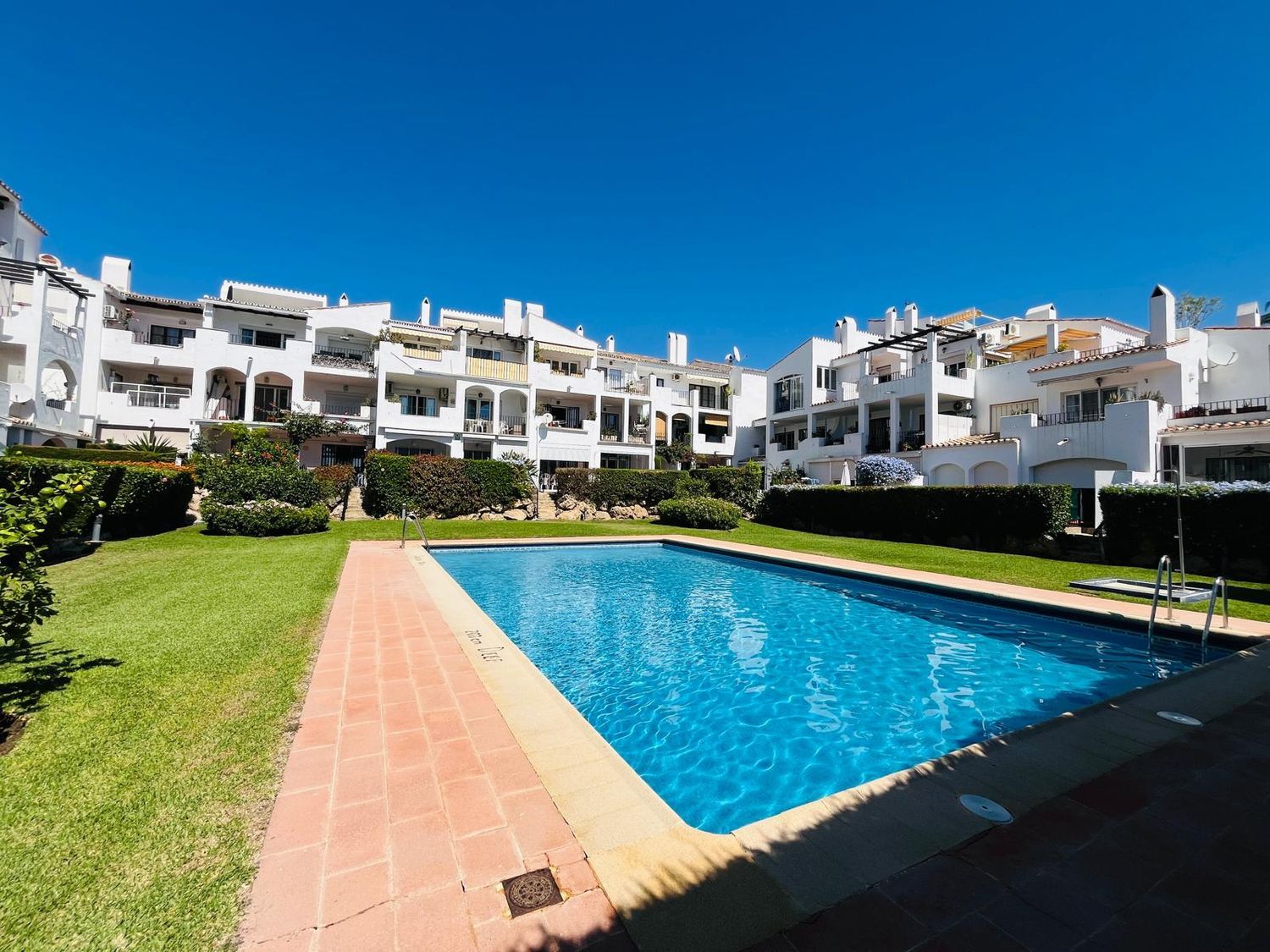 Piso en Calle Pilar Bardem, 2, Sierra de Estepona-Avda de Andalucia - Foto 16