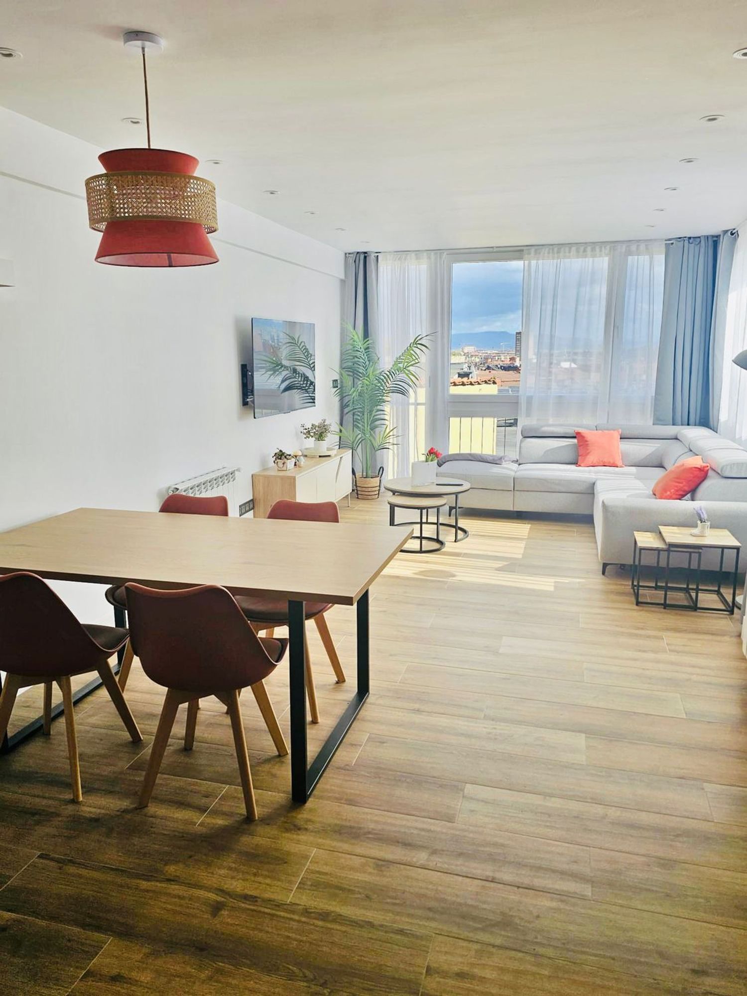 Piso en plaza Primo de Rivera, 9 - Foto 1