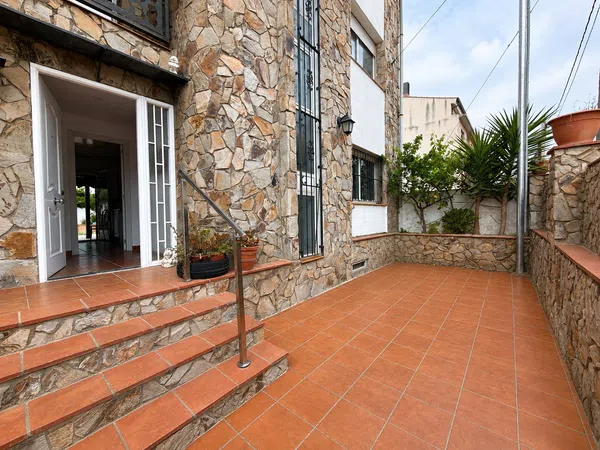 Chalet pareado en Avenida Montserrat, 67 - Foto 2