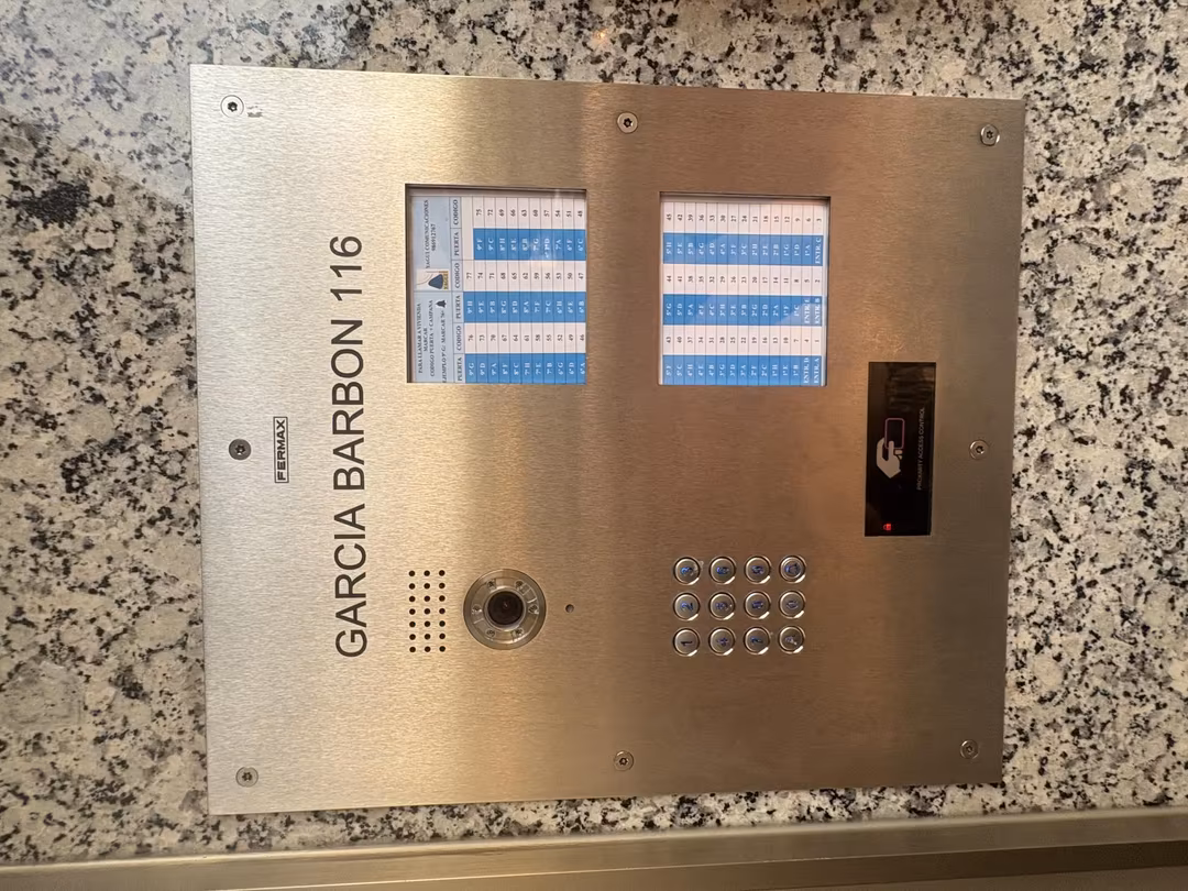 Piso en  Rúa de García Barbón 116 - Foto 20
