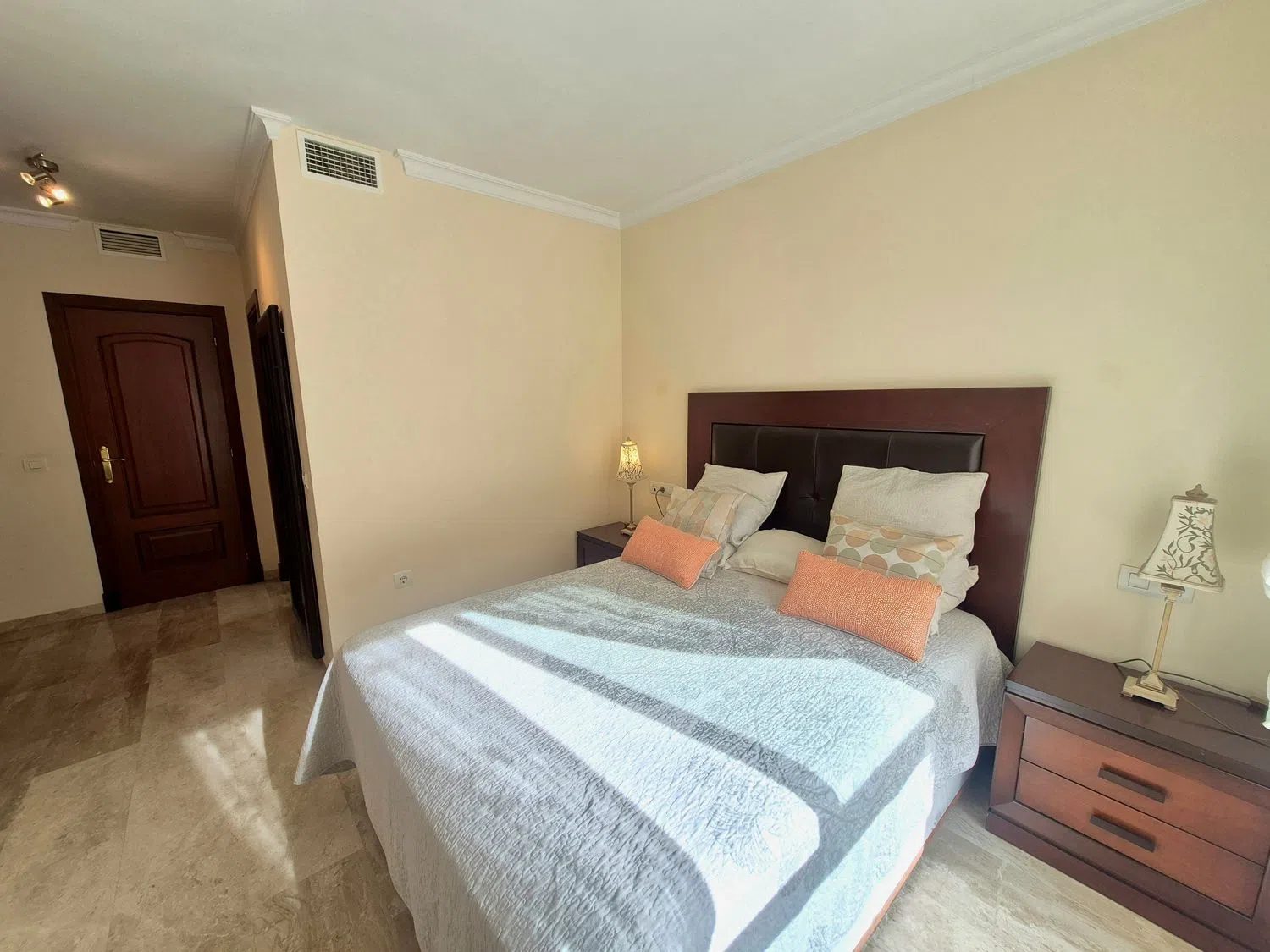 Piso en calle del Jalón, 31 - Foto 9