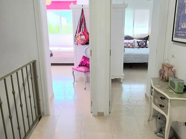 Chalet adosado en Palma de Gandia - Foto 13