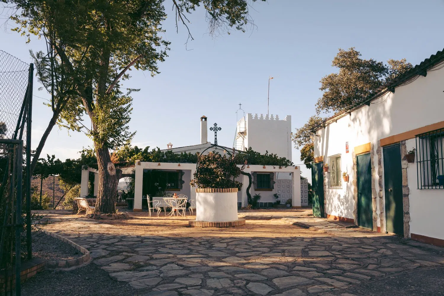 Casa independiente en carretera de El Castillo de las Guardas, 1 km - Foto 1