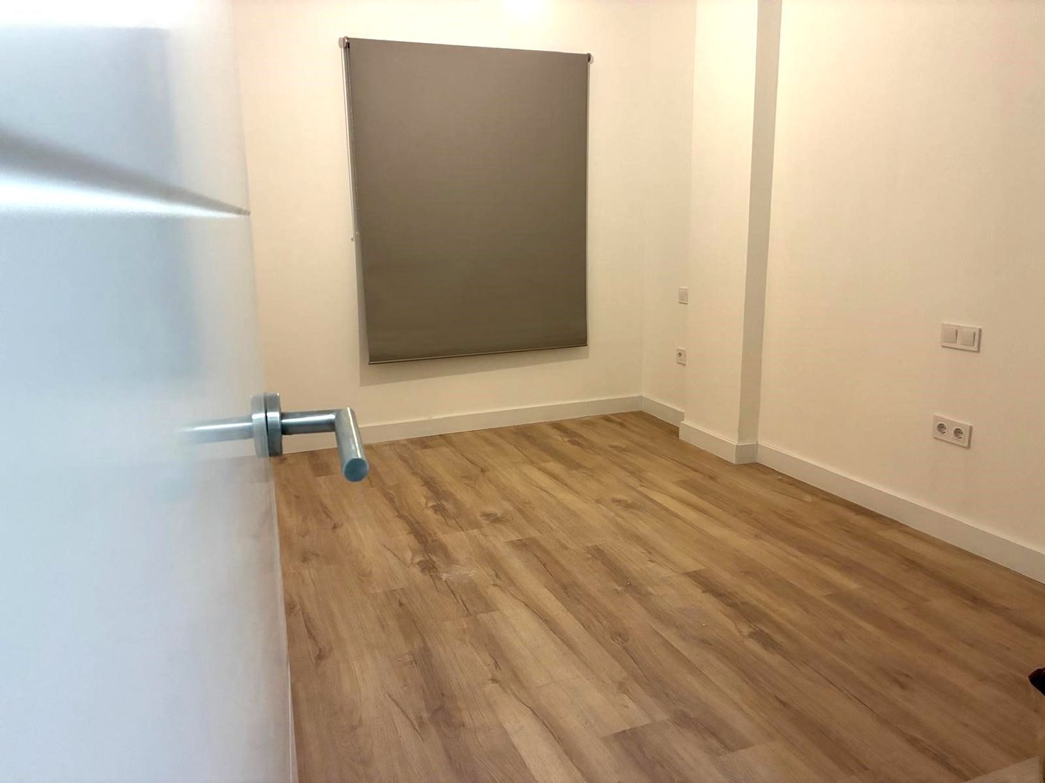 Piso en Reyes Católicos - Foto 3