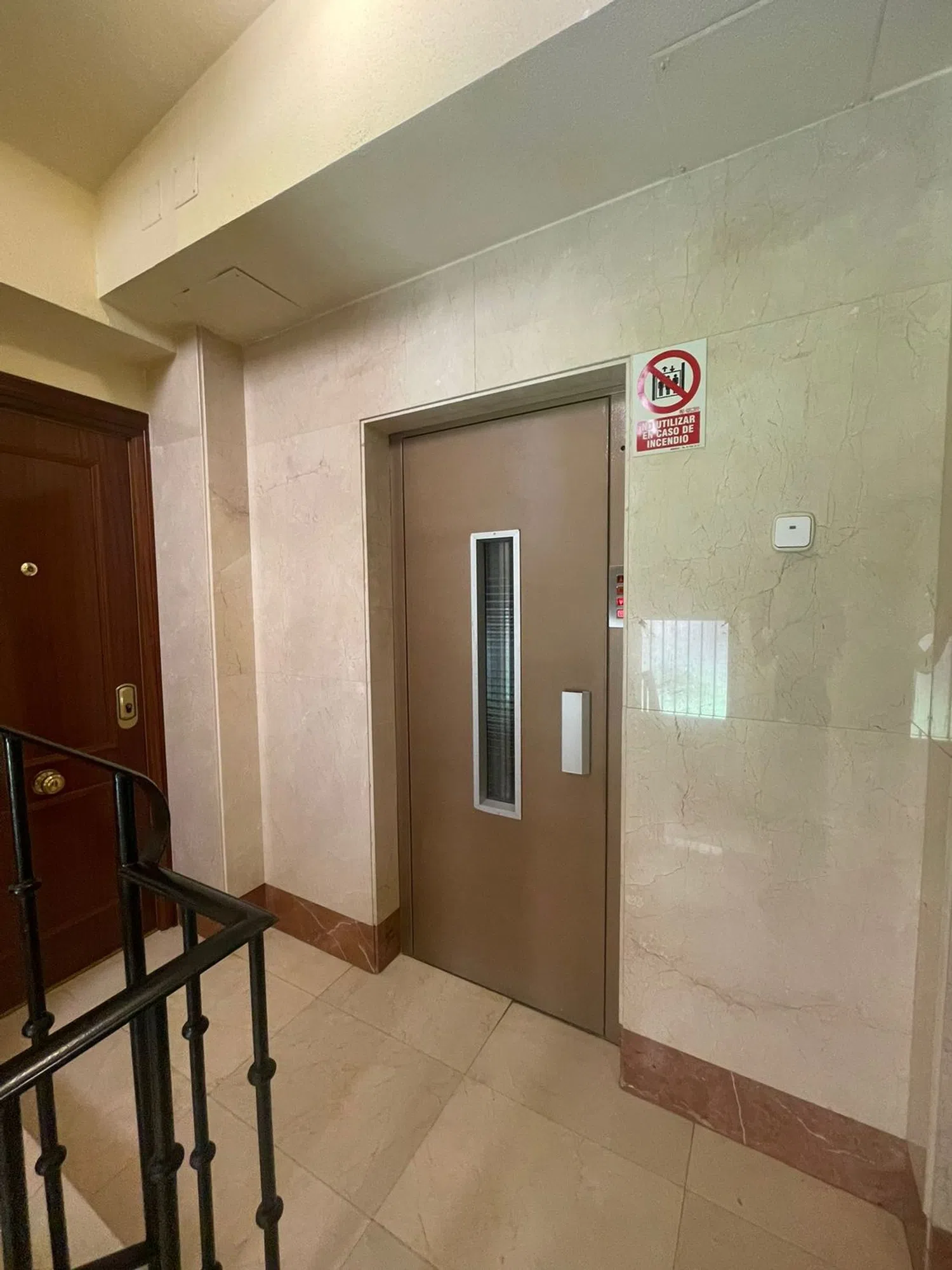 Piso en calle de Galileo, 75 - Foto 2