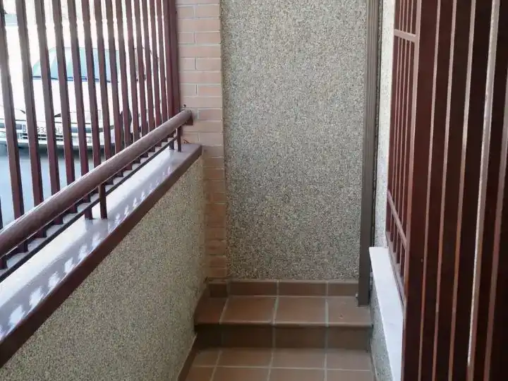 Piso en  Calle Luis Cernuda 7 - Foto 8