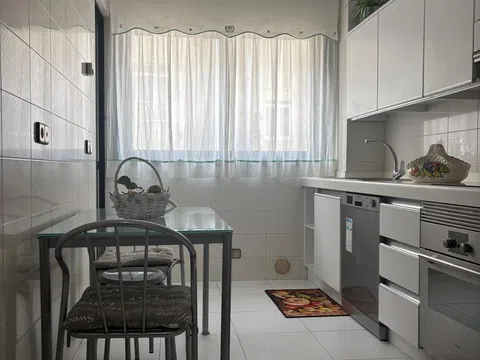 Piso en plaza da Gaiteira, 2