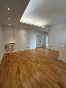 Piso en  Calle del Alcalde Sainz de Baranda 22