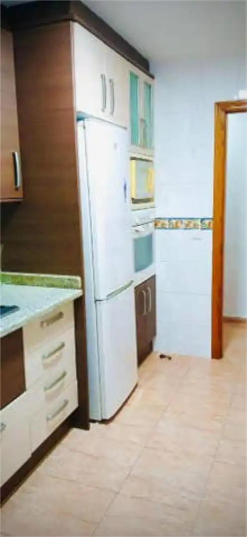 Piso en Parador de las Hortichuelas - Foto 3