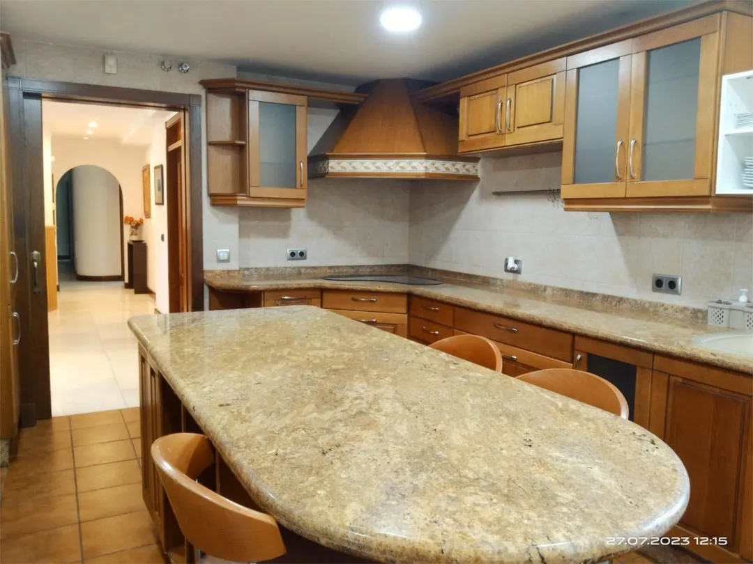 Piso en  Avenida Alcalde Clemente Díaz Ruiz 8 - Foto 5