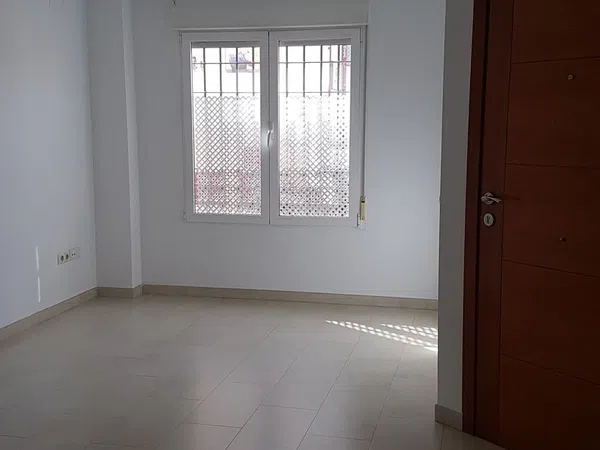 Piso en avenida Virgen de Linares, 57