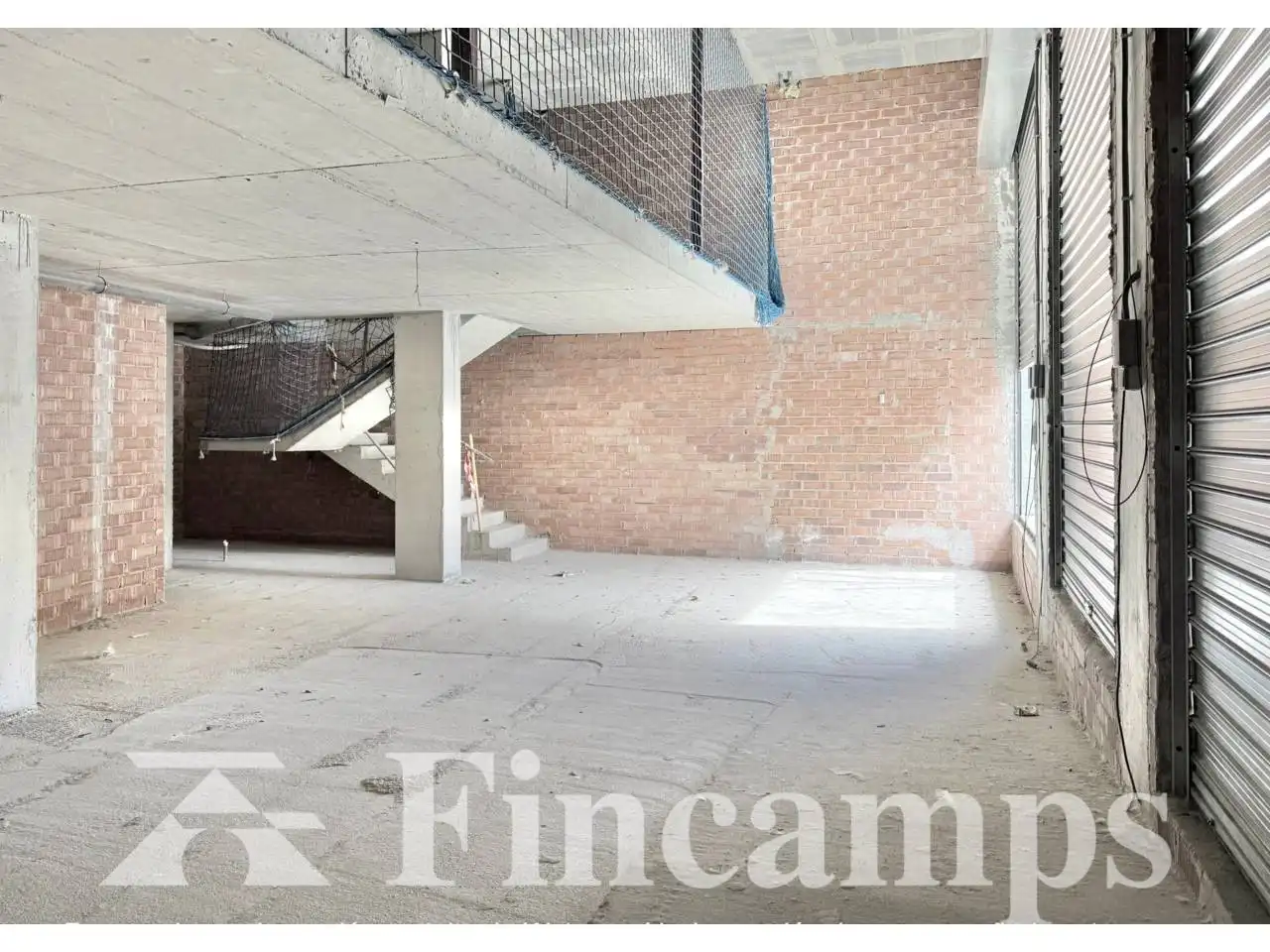 Local comercial en  Calle Pi i Margall 41 - Foto 7
