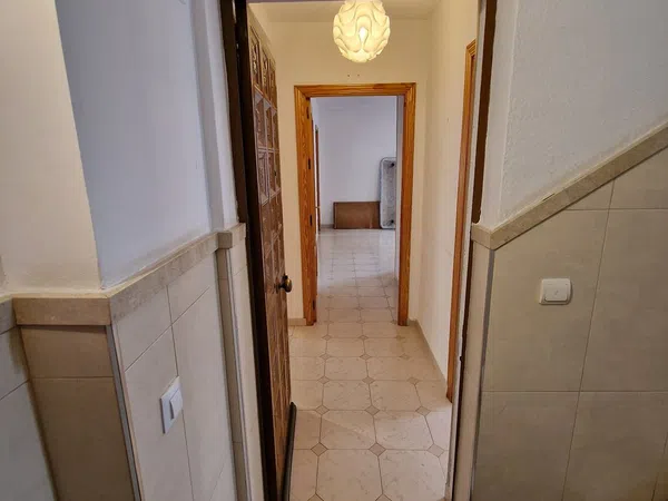 Piso en calle Héroe de Sostoa, 103 - Foto 2