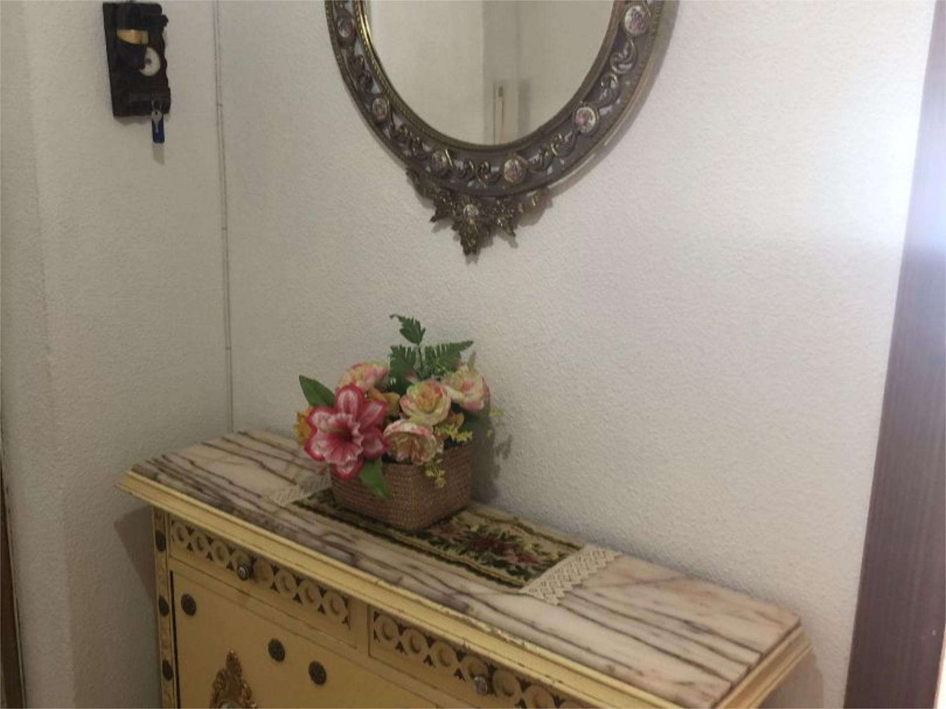 Piso en  Calle Toro 1