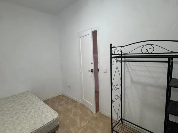 Piso en avenida Benito Perez Galdos, 19 - Foto 11