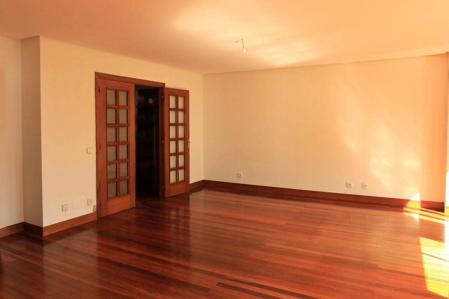 Piso en avenida de la Reina Victoria, 39 - Foto 4