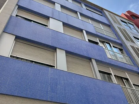 Piso en calle Juan de Miranda, 17