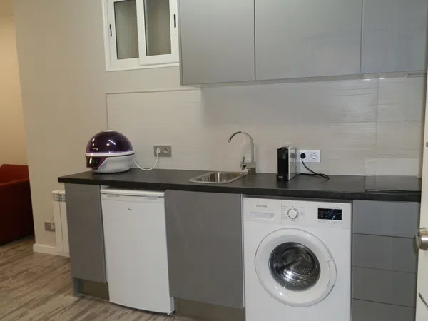 Estudio en calle de l'Estudi, 75 limousinehotmailcom - Foto 5